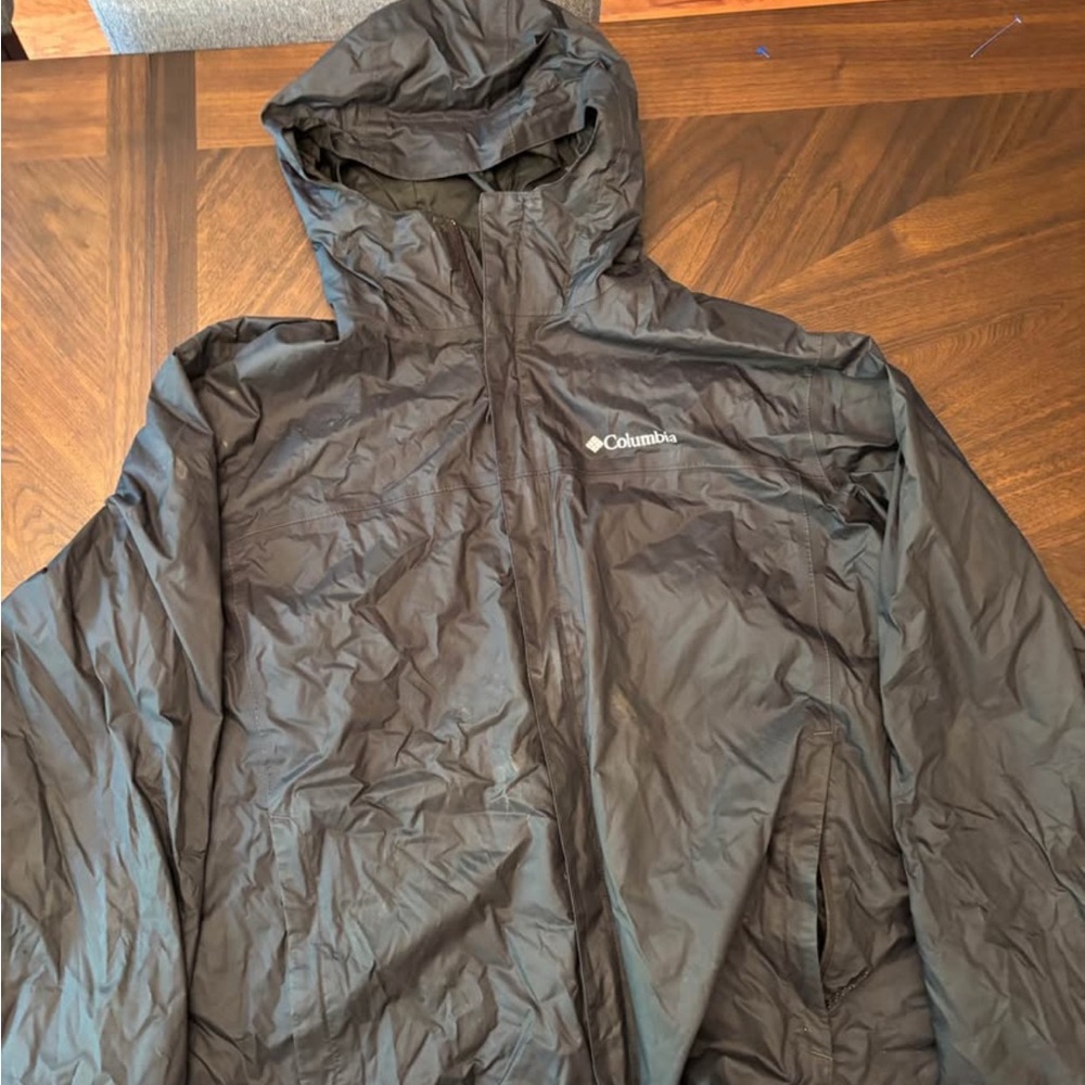 Columbia Black Raincoat Waterproof Hooded Design - XXL